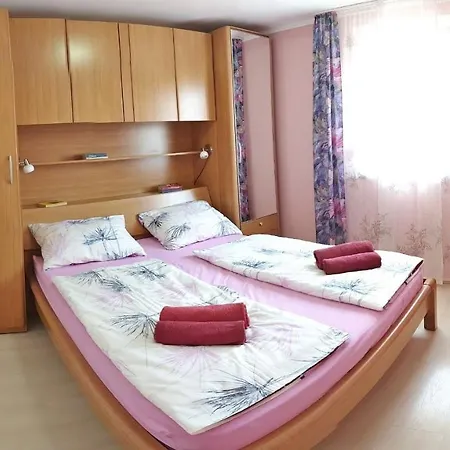 Amalia - Family Friendly With Parking